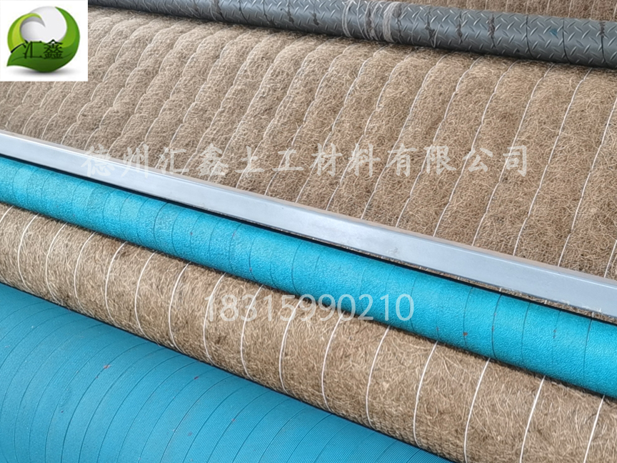 新型护坡产品——生态草毯(图3) 新型护坡产品——生态草毯(图3)