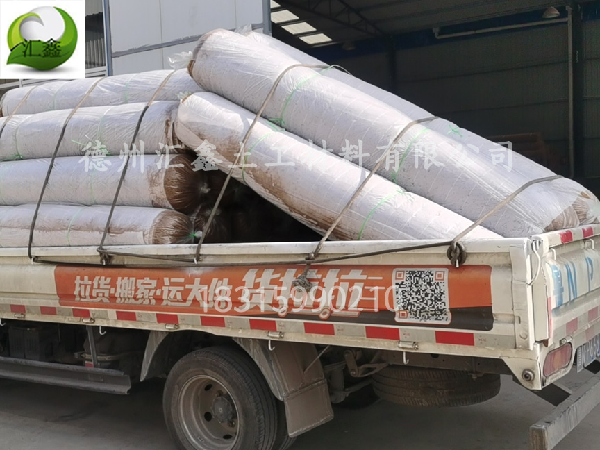 青海西宁张总采购了1800平方米椰丝毯准备发货(图1)